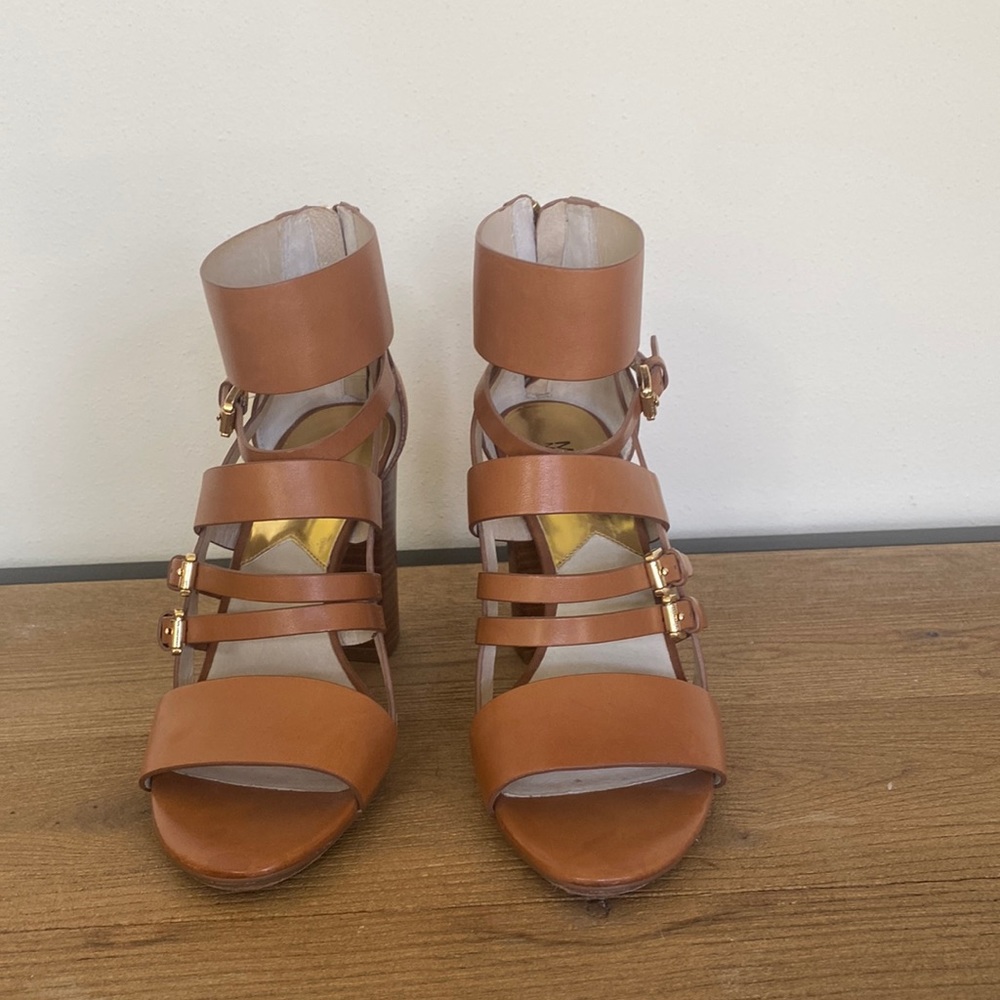 Michael Kors Sandal 3 inch
